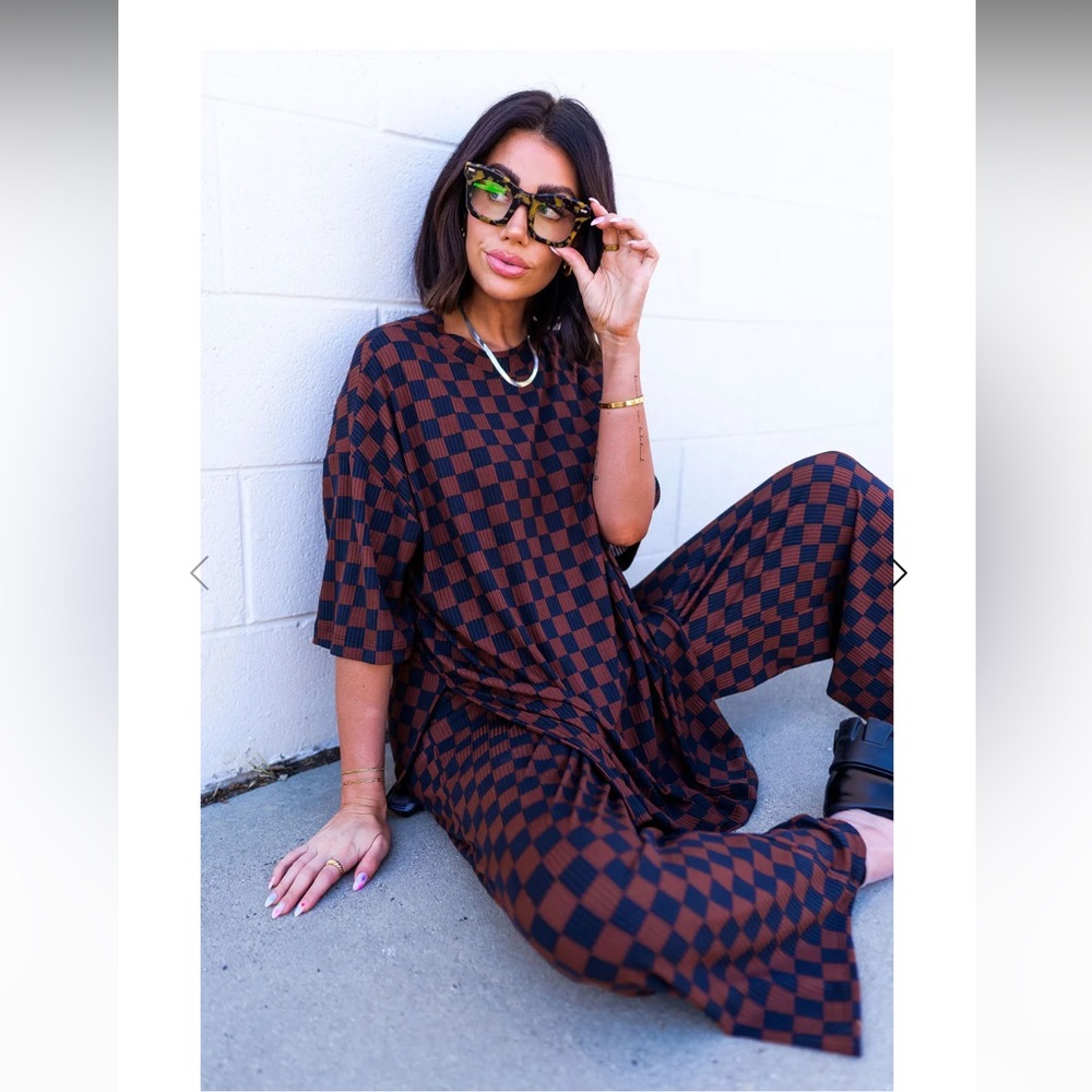 ** like new dressed in lala original ** set